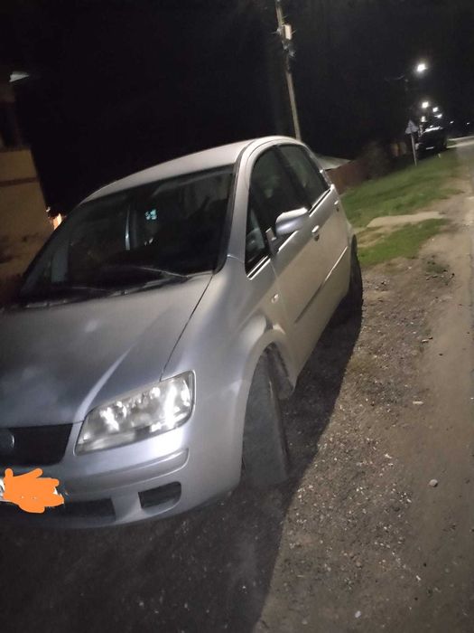 Vand Fiat Idea pret 4000 lei! An 2006  173000km
