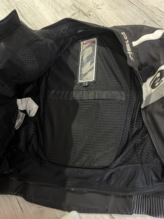 Echipament Moto(Geaca Held,Pantalonii Dainese,Ghiozdan Louis,Casca IXS