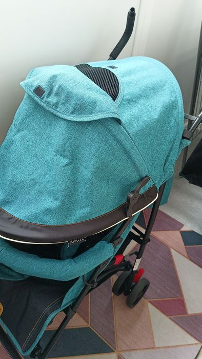 Прогулочная коляска-трость