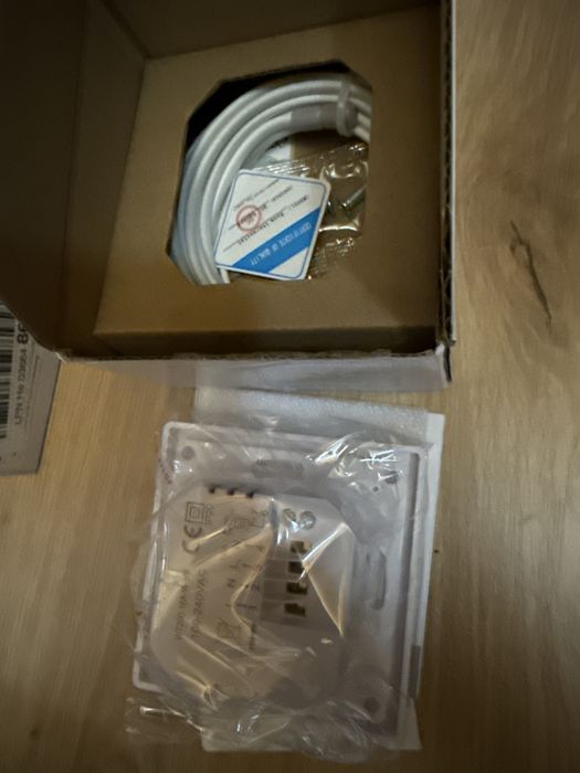 Termostat inteligent WiFi Miucda încălzire electrică pardoseală,programabil,compatibil Alexa Google Home,telecomandă aplicația Miucda/ Smart Life