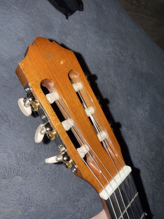 абсалютная новая гитара