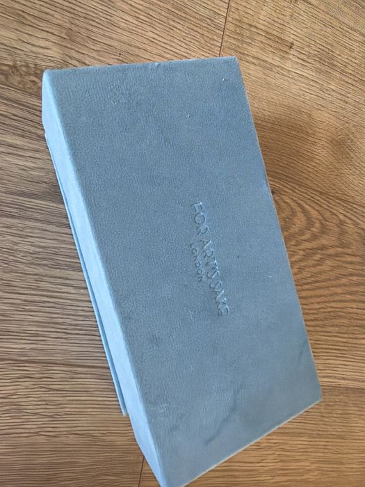 Ochelari de soare facuti manual