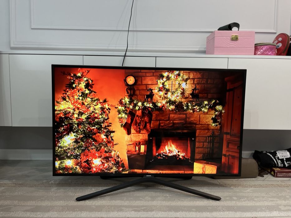 Телевизор самсунг смарт тв