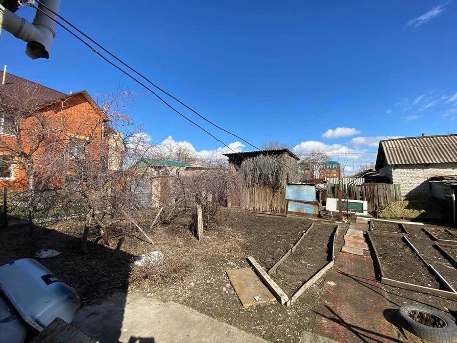 Продаётся половина дома Военный городок.