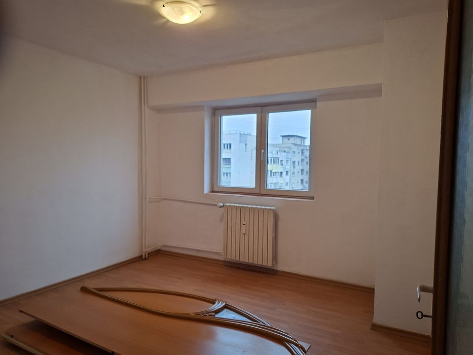 Apartament 13 septembrie