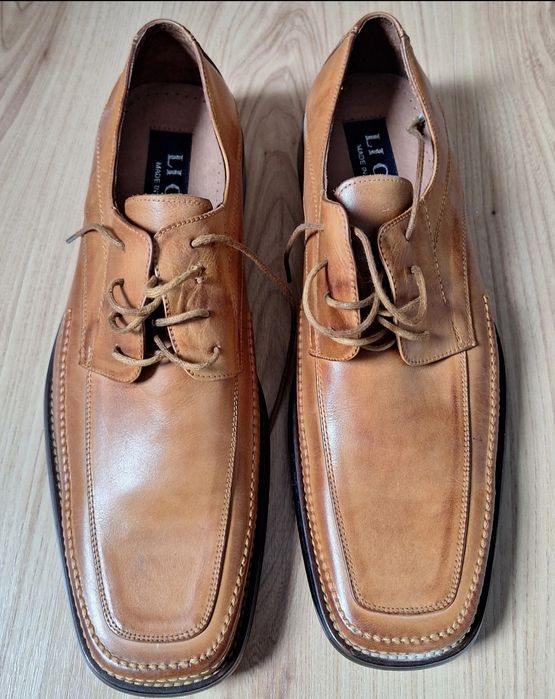 Pantofi din piele maro