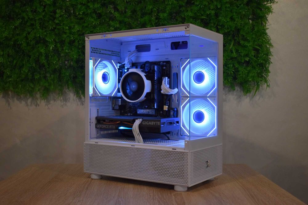 Геймърски Компютър Ryzen 5 5600 | RTX 3060TI | 16GB RAM | 256GB Ssd |