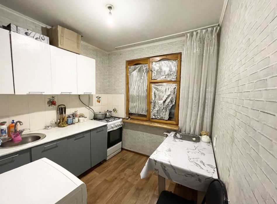 Продам 2х ком квартиру