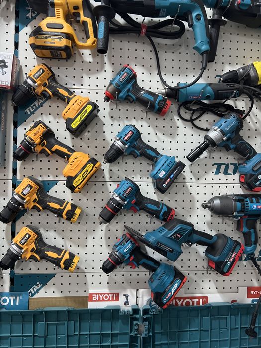 Шруповерт дрель шуруповерт бесщеточный