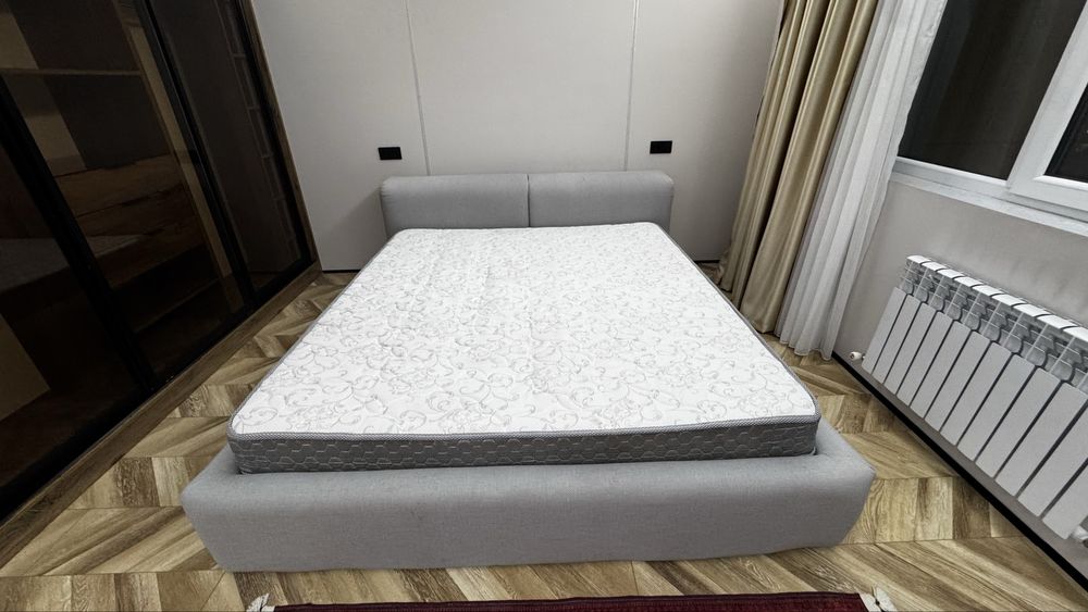 Продам стильную кровать!