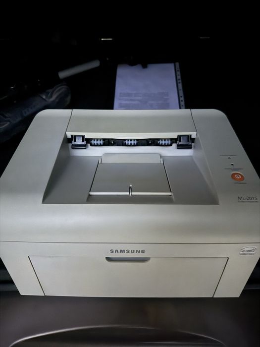 Продам принтер б/у без картриджа