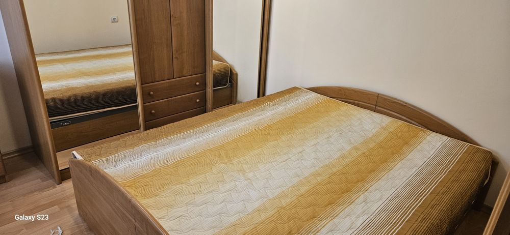 Тристаен апартамент + партерна боксониера