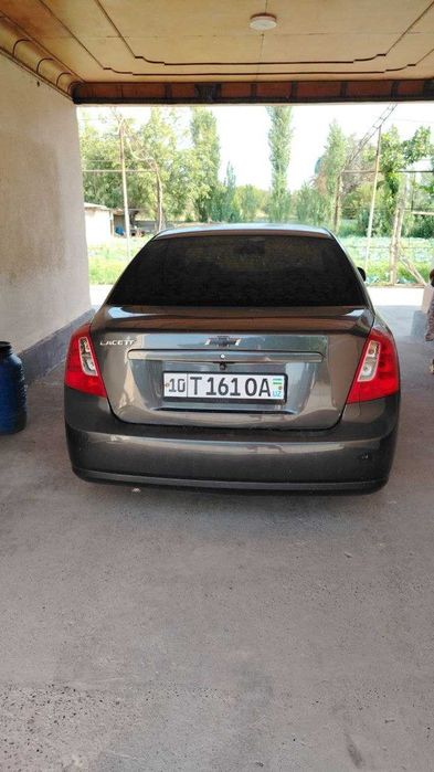 gentra sotiladi qora