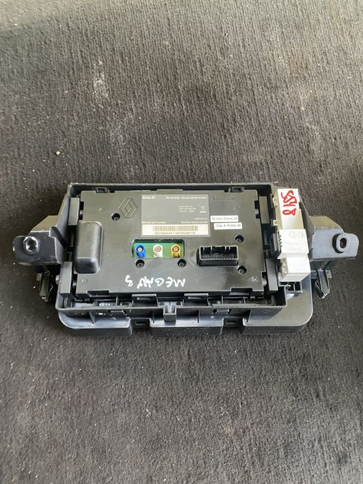 Display Renault megane 3 Pret 250 lei