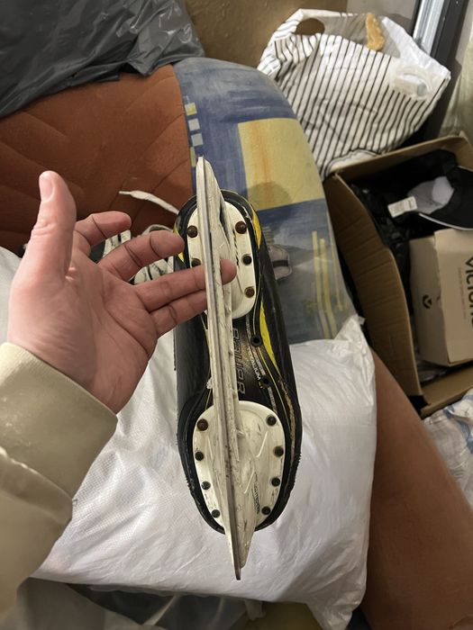 Коньки bauer total one