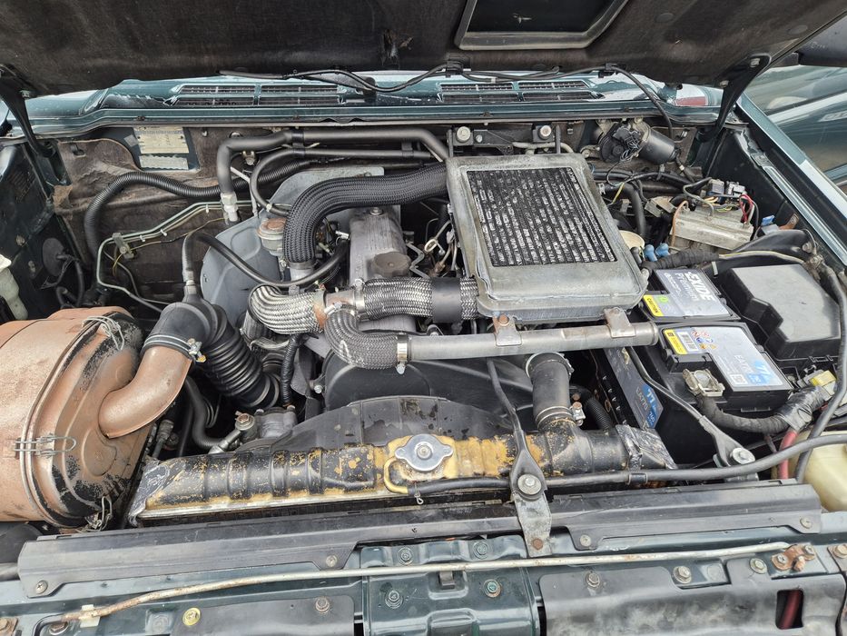 Vând Mitsubishi Pajero Sport