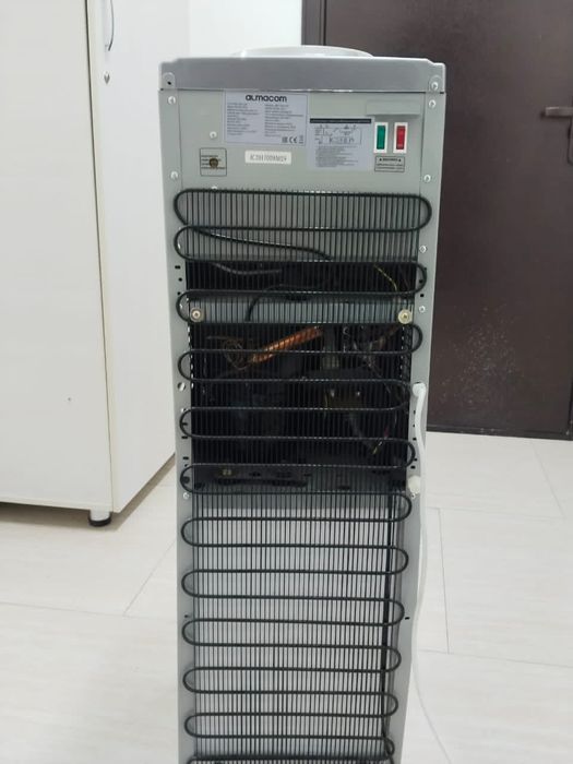 Продам кулер для воды