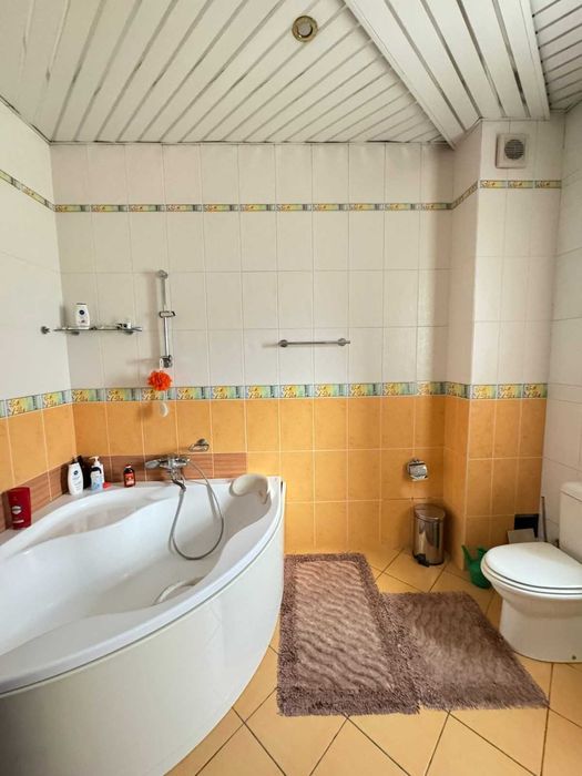 Продажа 2-этажного дома