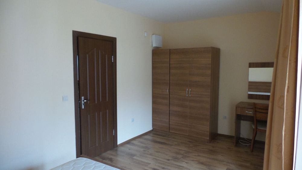 Продавам обзавеждане за  спалня
