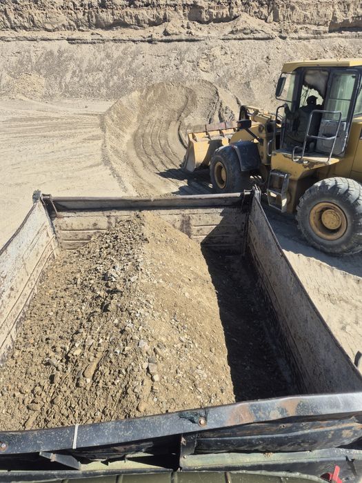 Гравий отсев песок грунт шлак