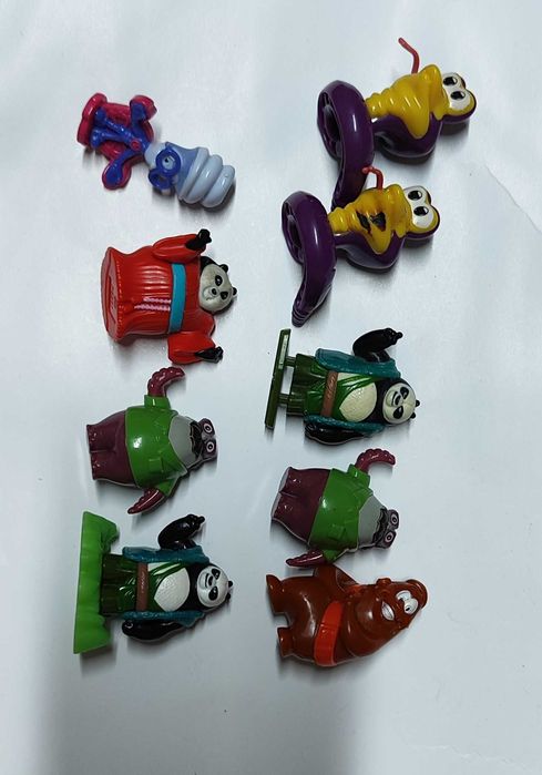 Киндер игрушки 90 х годов