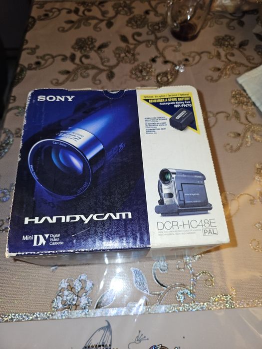 Видео камера SONY