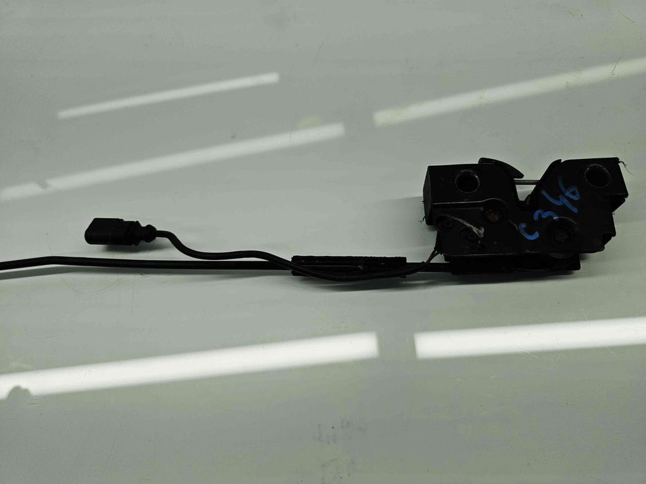 Broasca capota Volkswagen Polo (6R) [Fabr 2009-2016] OEM