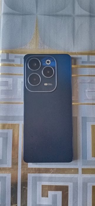 Продам Мобилу Infinix