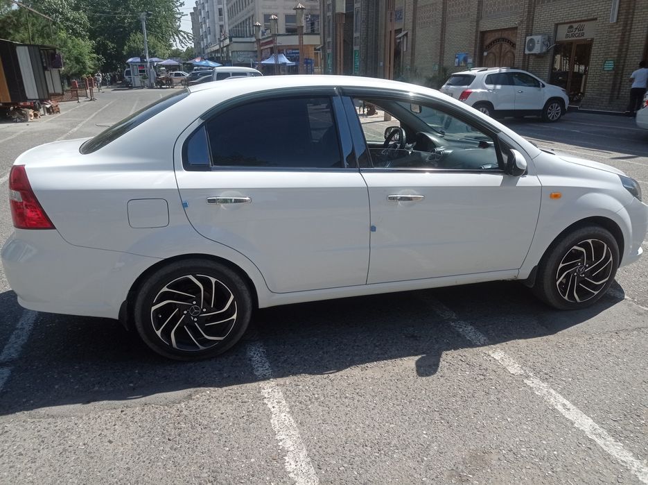 Moshina òzimzii nomizda