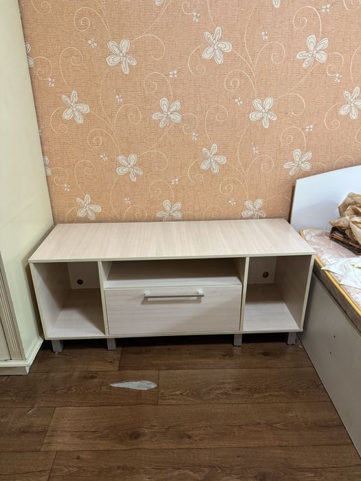 Тумба в хорошем состоянии