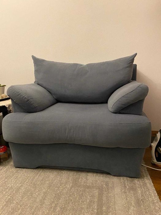 Set canapea extensibila + 2 fotolii – stare foarte buna