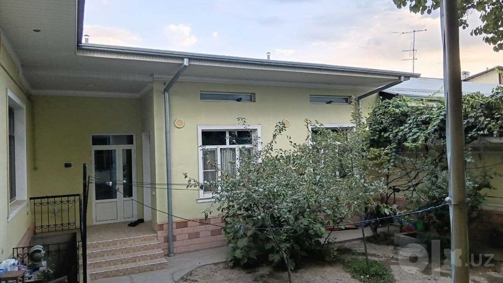 Продаётся участок Янгиабад 5 сотох
