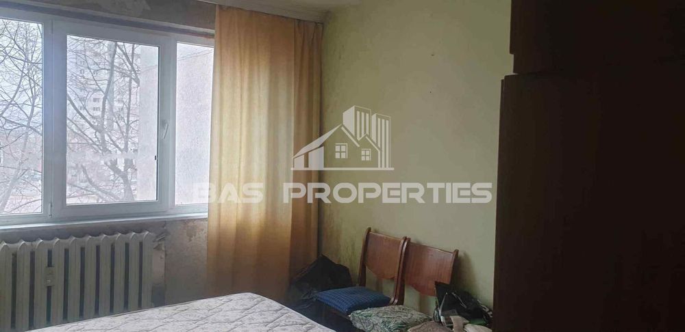 Продава се Тристаен апартамент в София, Слатина - 62 кв.м за 2662 €/кв.м - Снимка #2