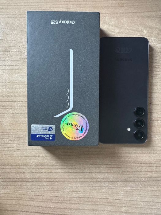 Samsung s25 256gb