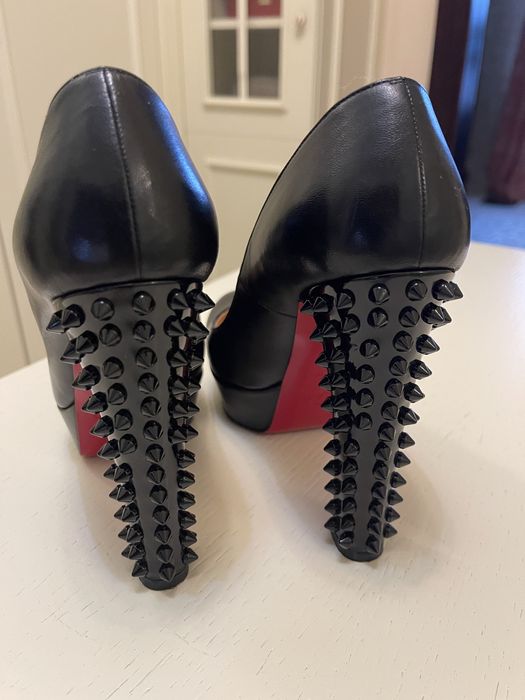 Pantofi Christian Louboutin