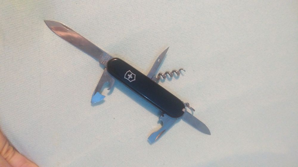 Briceag elvețian multifuncțional Victorionx