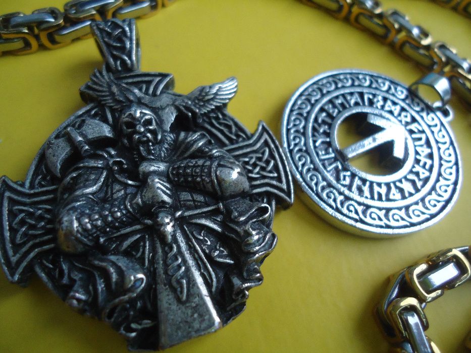 Мужские брутальные украшения кулоны с рунами-бронзовые по серебряные