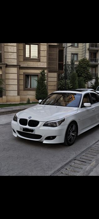 BMW E60 525i 2004