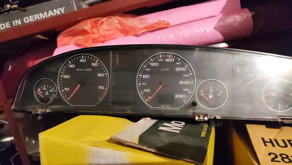 Табло километраж Ауди 100 А6