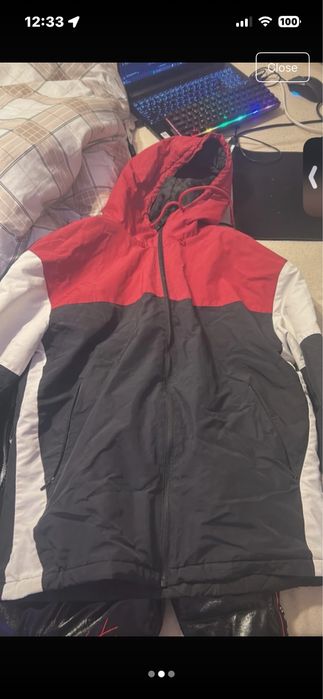 Foita de vant pullandbear marime m fit l