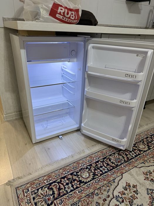 Продается Холодильник Artel HS 117 RN белый