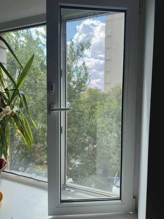 Продам пластиковое окно б/у