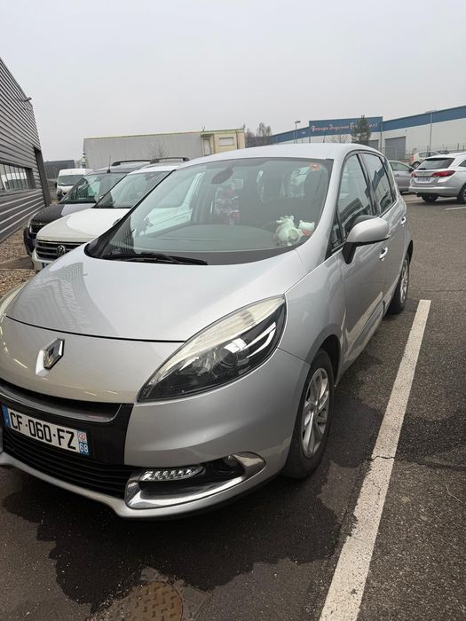 Renault Scenic 1.5 DCI