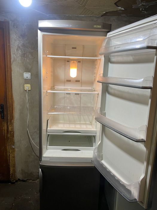 Холодильник в Отличном Состоянии.