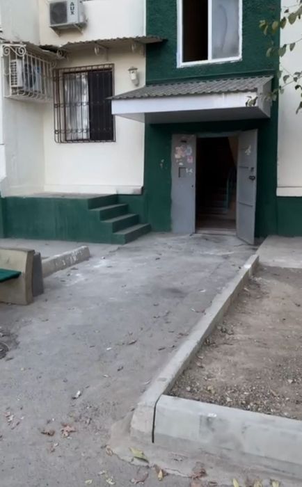 Продаётся своя квартира