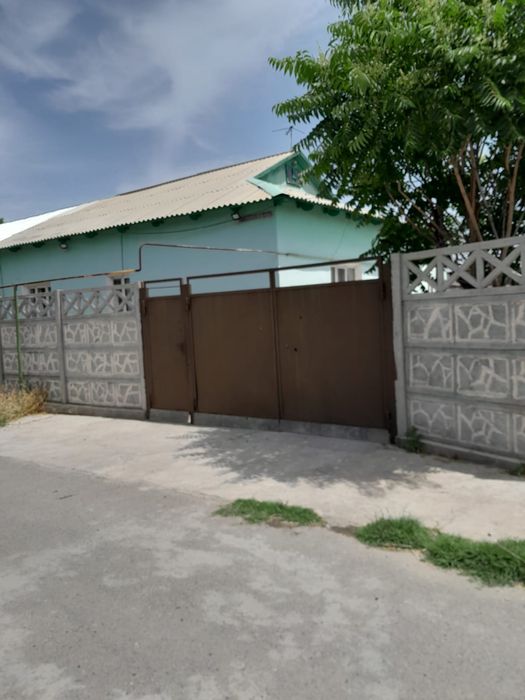Продается дом за линией.