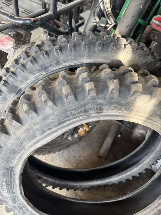 Покрышки эндуро перед, зад