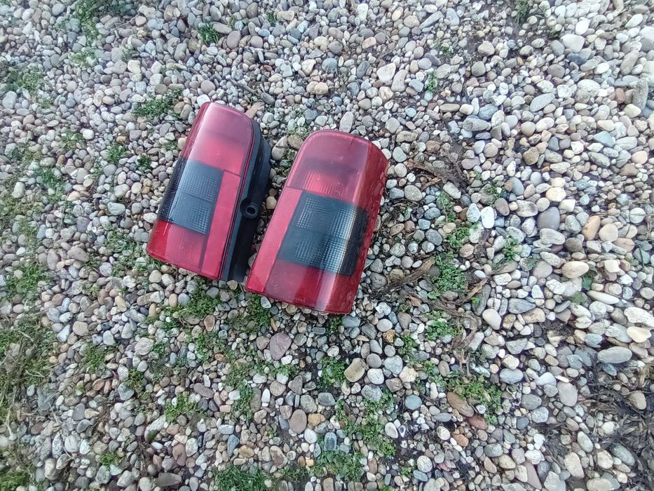 ляв и десен стоп за ситроен берлинго пежо партнер PARTNER BERLINGO