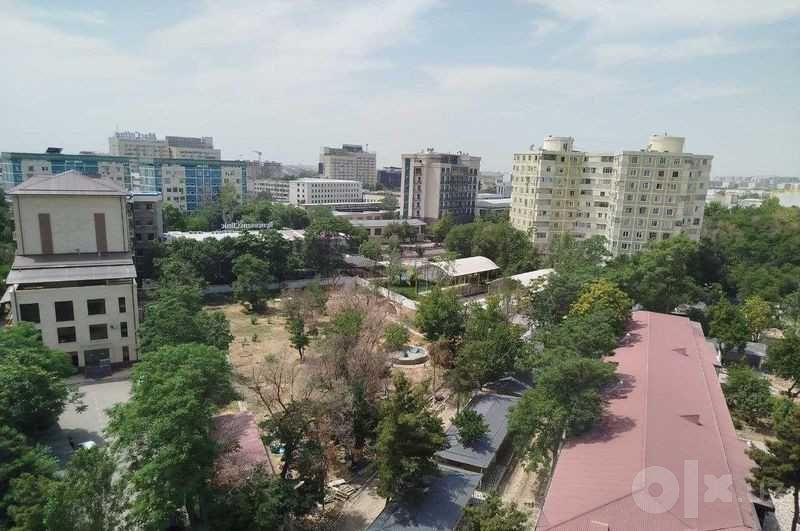 1-комн. 38 м² ЖК Yakkasaroy Palace, 9/9, потолки 3.4, торг