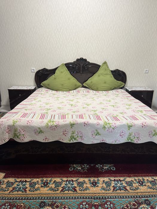 Srochno !  1 honali Kottedj Sotiladi Bez makler Yahshnabod